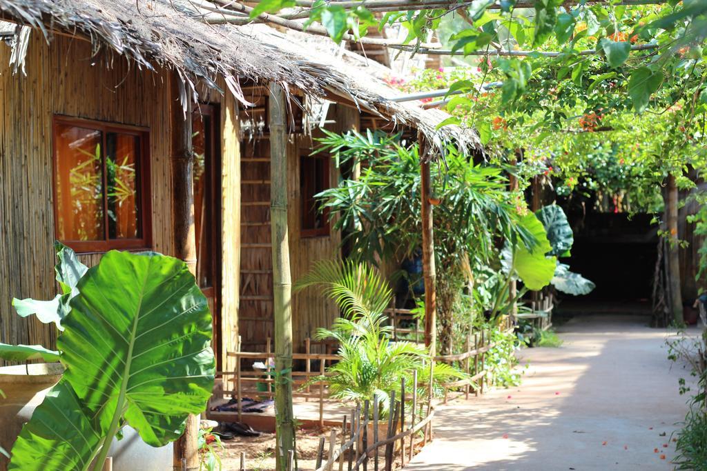 Hotel Chez Paou Sihanoukville Esterno foto